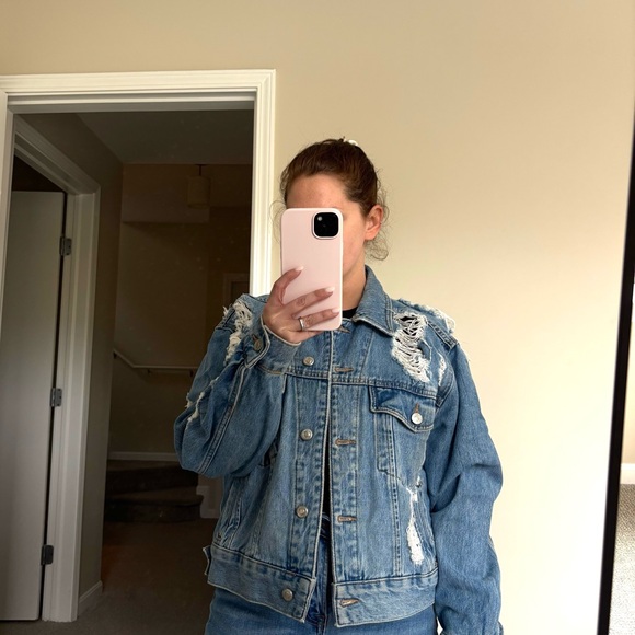 Topshop Ripped Jean Jacket - Picture 2 of 5